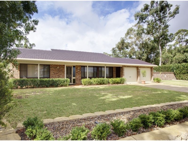 1 Greenbank Drive, Glenhaven NSW 2156