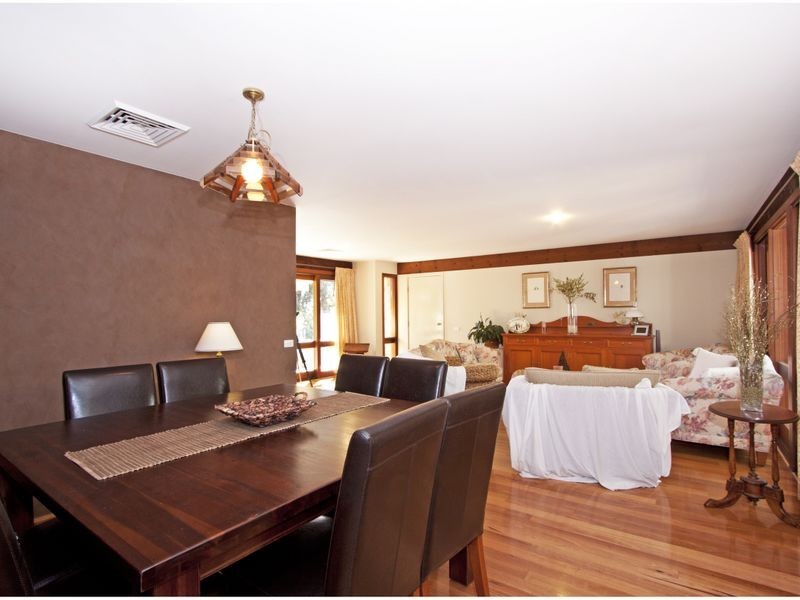 6 Renee Close, Glenhaven NSW 2156