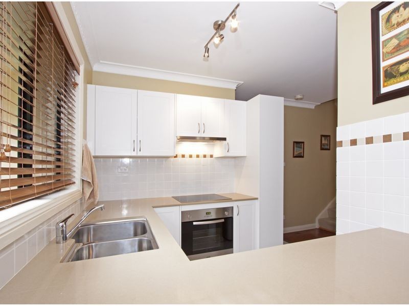 2/556 Old Northern Road, Dural NSW 2158