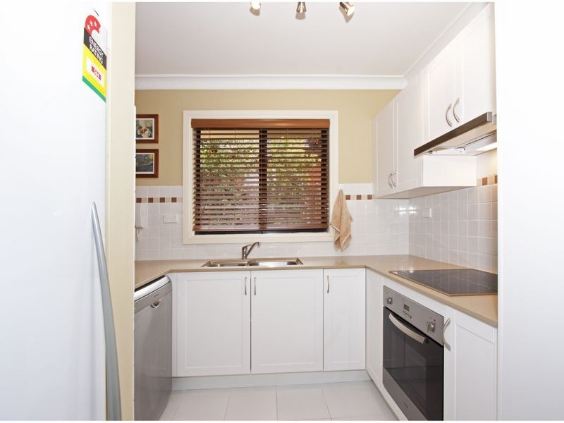 2/556 Old Northern Road, Dural NSW 2158