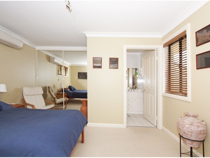 2/556 Old Northern Road, Dural NSW 2158