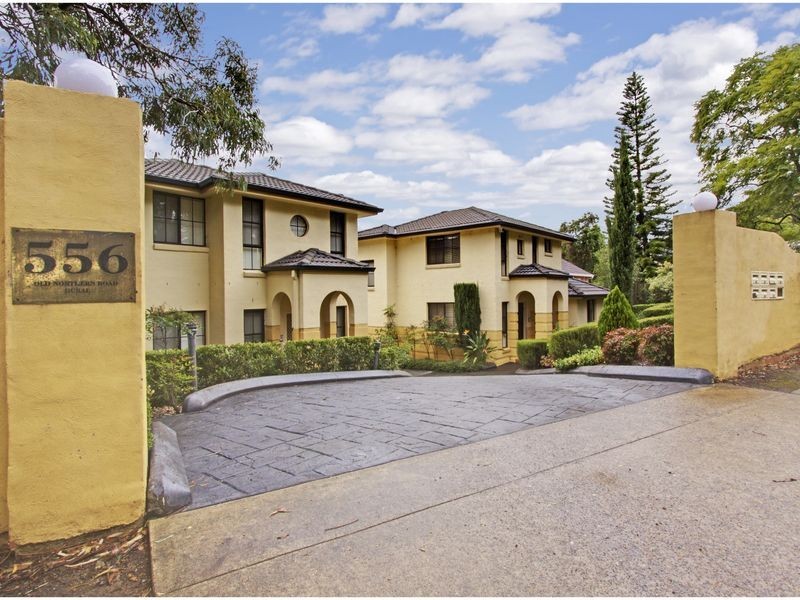 2/556 Old Northern Road, Dural NSW 2158