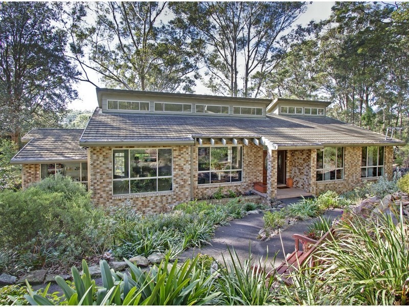 4 Bushland Place, Kenthurst NSW 2156