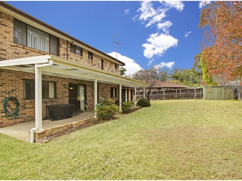 11 Farhall Place, Glenhaven NSW 2156