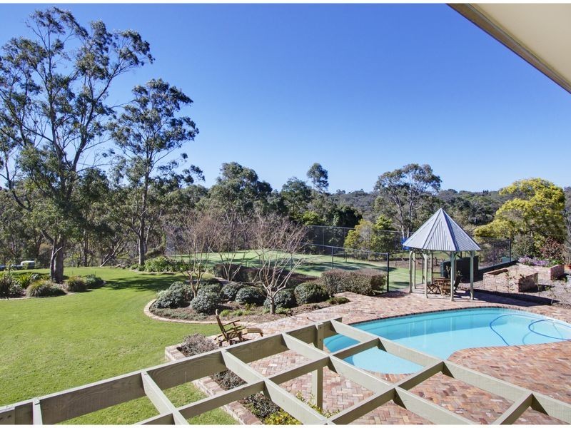 11 Whitehall Rd, Kenthurst NSW 2156