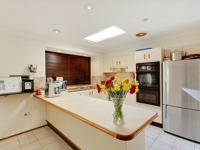 4 Fingal Ave, Glenhaven NSW 2156