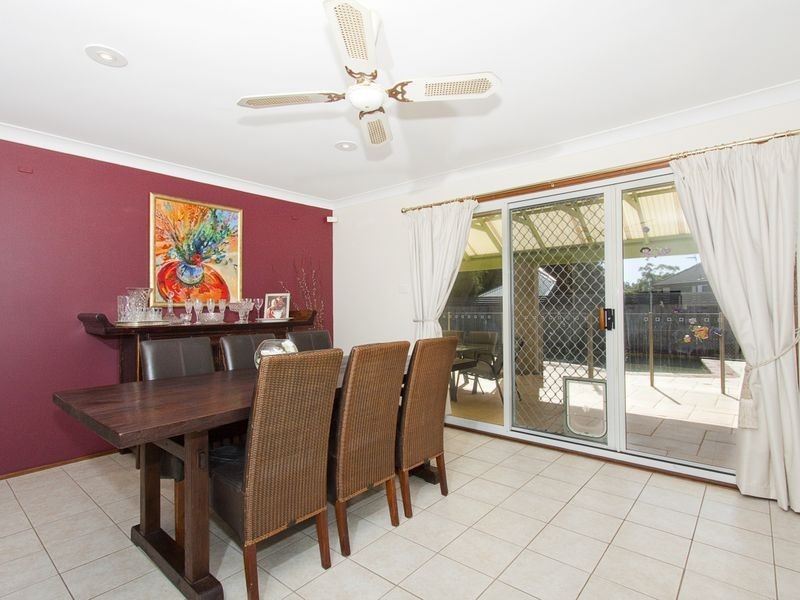 4 Fingal Ave, Glenhaven NSW 2156