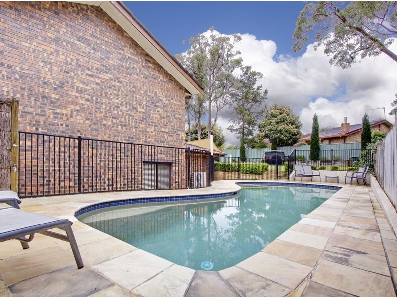 5 Carinda Drive, Glenhaven NSW 2156