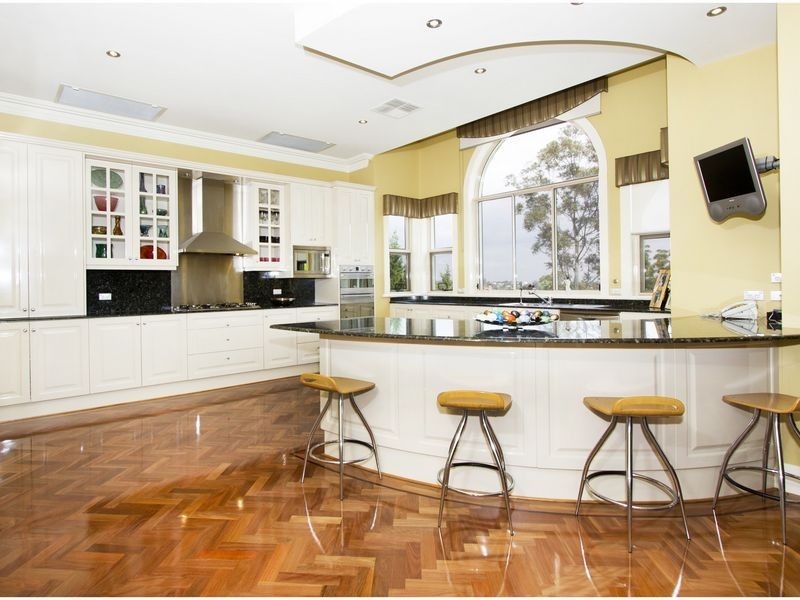 7 Carnarvon Avenue, Glenhaven NSW 2156