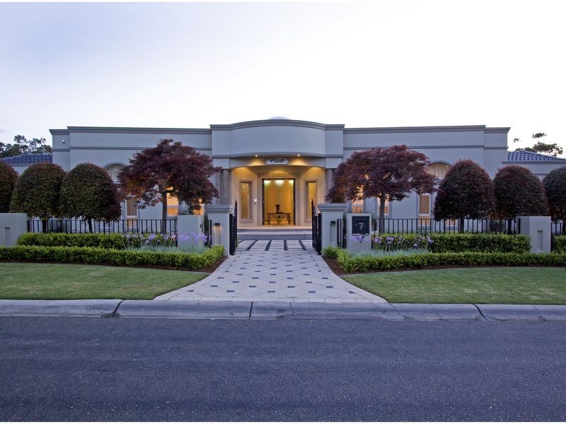 7 Carnarvon Avenue, Glenhaven NSW 2156