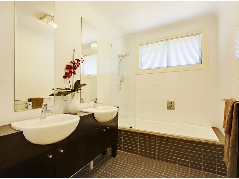 46 Greenbank Drive, Glenhaven NSW 2156