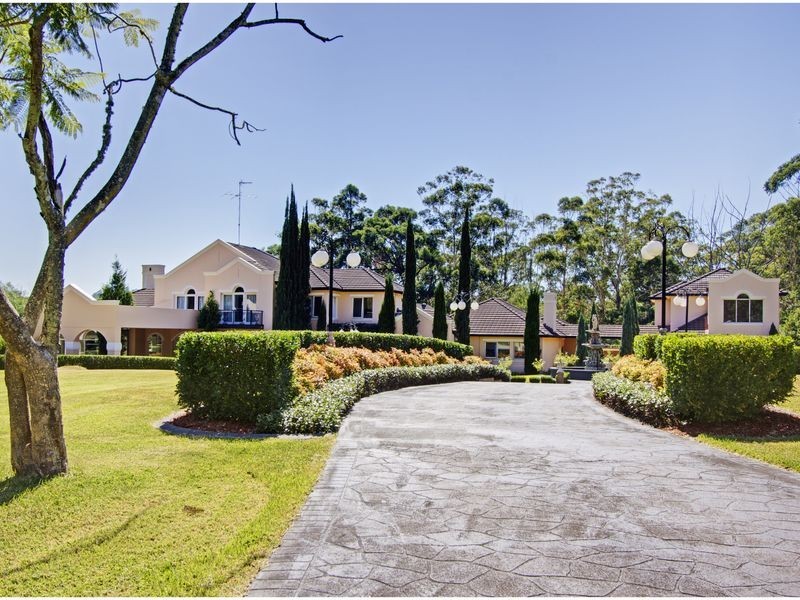 21 Wyoming Rd, Dural NSW 2158