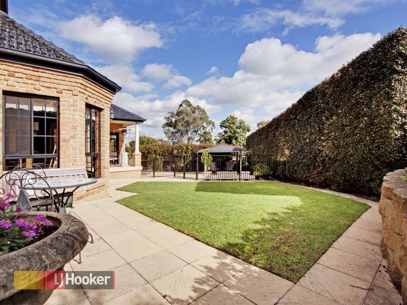 1 Adam Place, Glenhaven NSW 2156