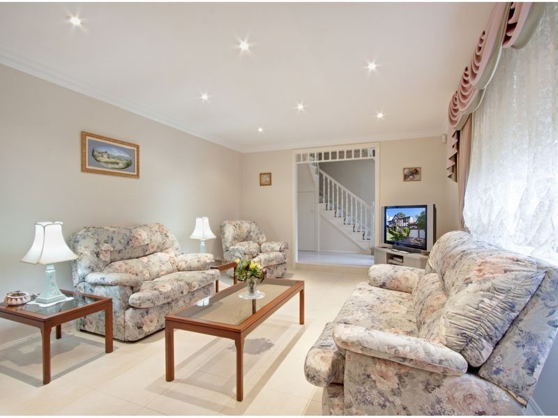 24 Gawain Court, Glenhaven NSW 2156