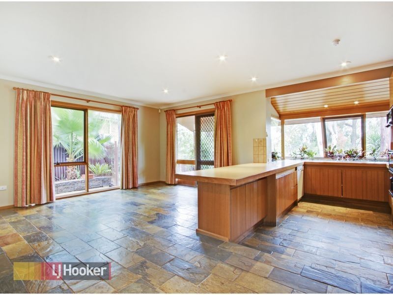 17 Carinda Drive, Glenhaven NSW 2156