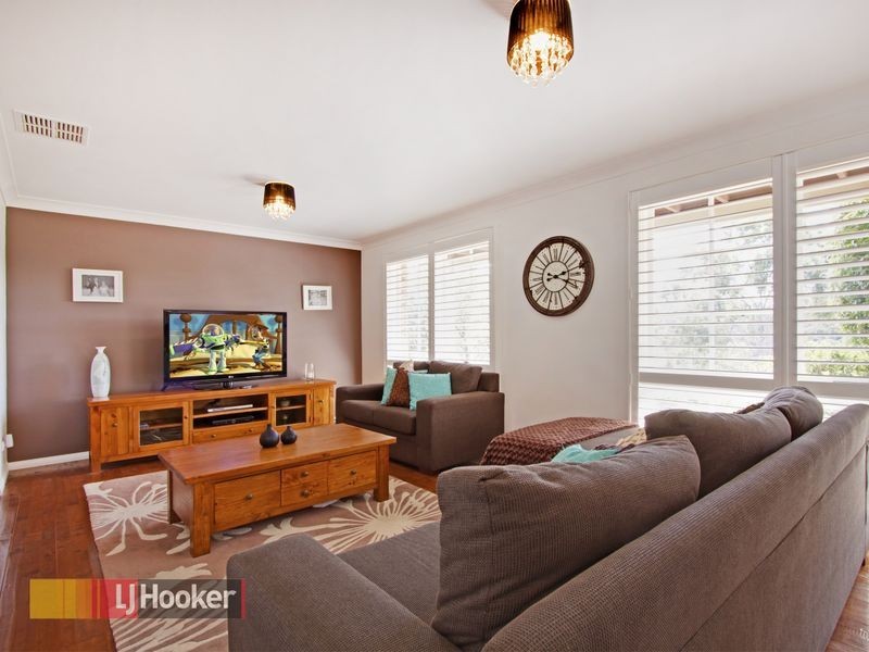 18 Fingal Ave, Glenhaven NSW 2156