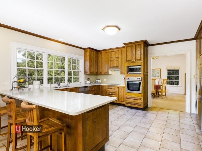 11 Fingal Ave, Glenhaven NSW 2156