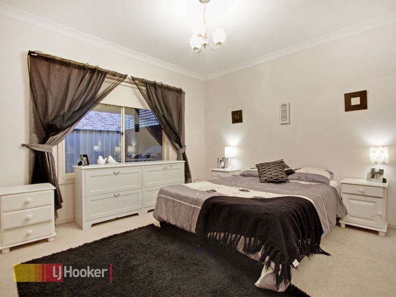 1/17 Martin Place, Dural NSW 2158