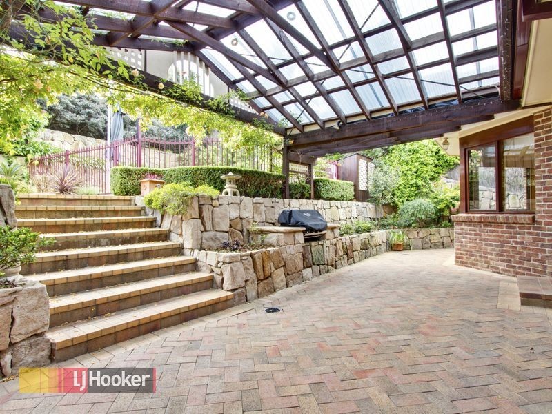 8 Cromerty Place, Glenhaven NSW 2156