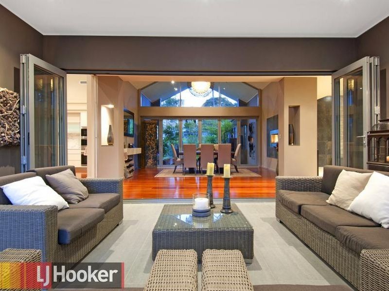 31 Vineys Lane, Dural NSW 2158