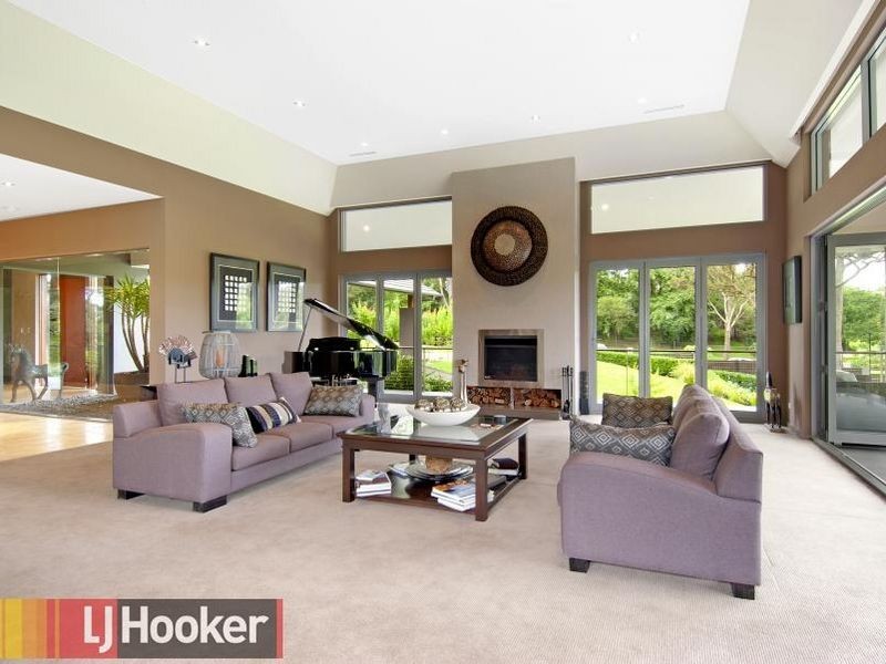 31 Vineys Lane, Dural NSW 2158