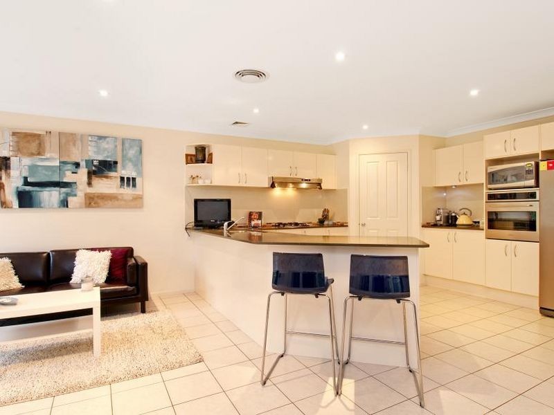 2 Lochton Place, Beaumont Hills NSW 2155