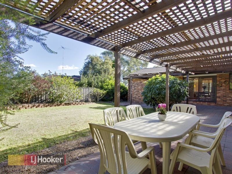 27 Hyde Ave, Glenhaven NSW 2156