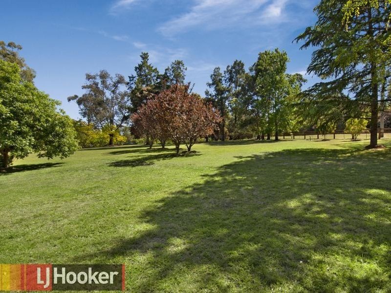 21 Volunteer Road, Kenthurst NSW 2156