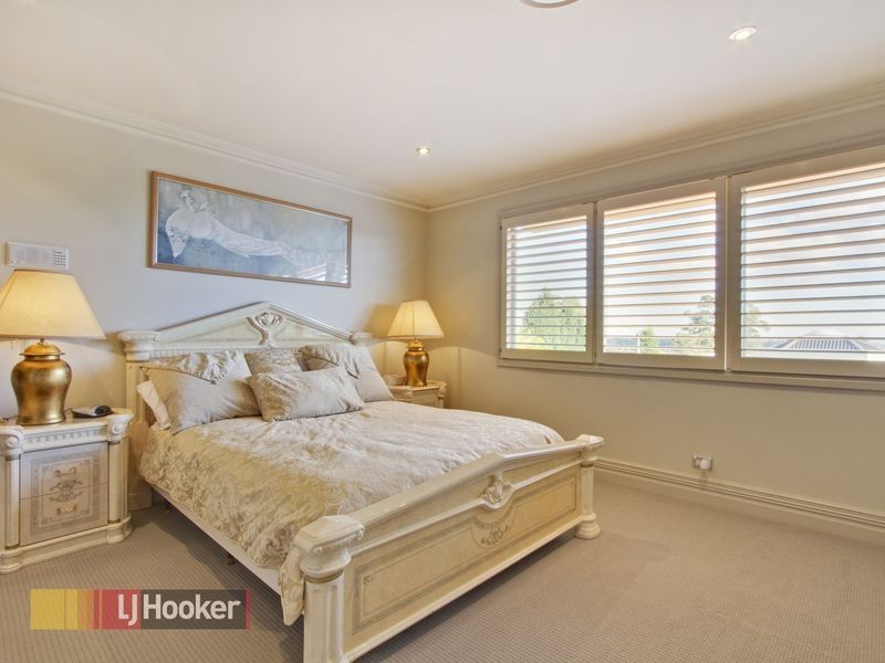 12 Carnarvon Avenue, Glenhaven NSW 2156