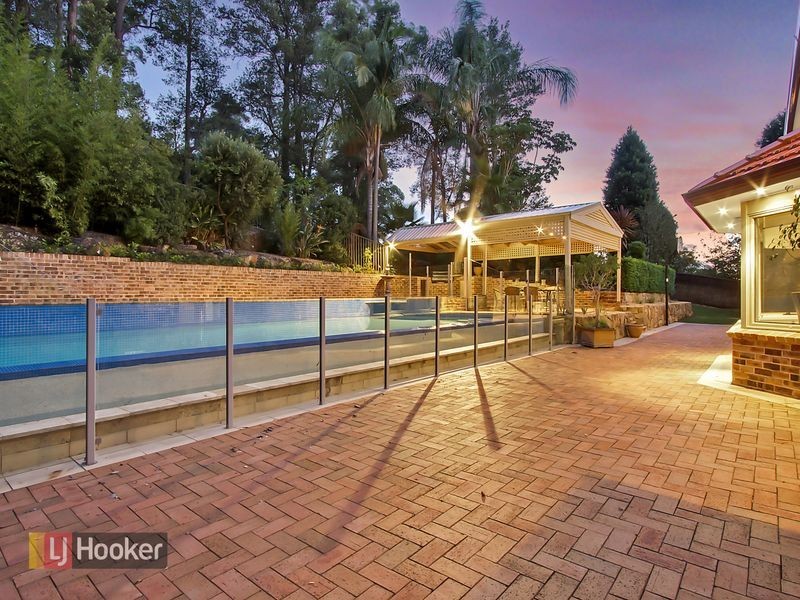 26 Carnarvon Avenue, Glenhaven NSW 2156