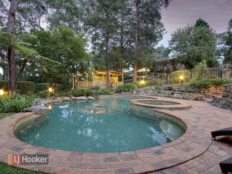 22 Murrumba Place, Castle Hill NSW 2154