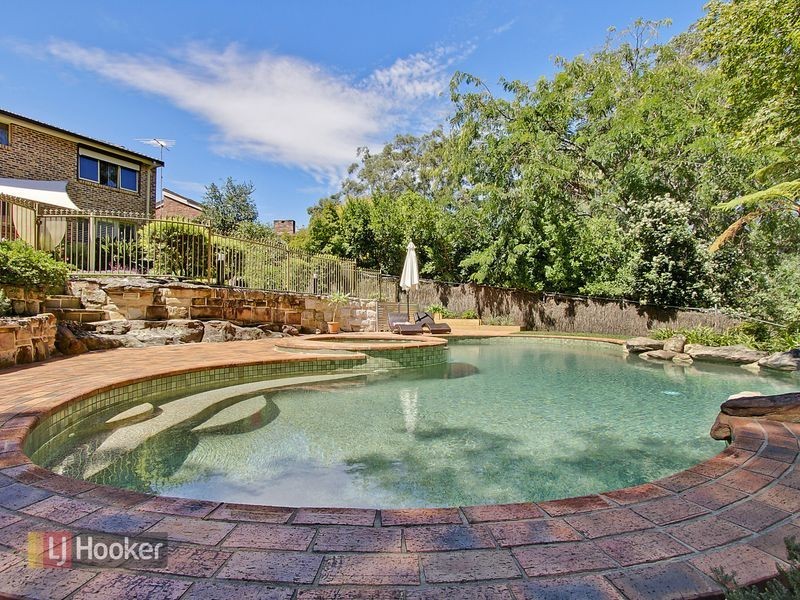 22 Murrumba Place, Castle Hill NSW 2154