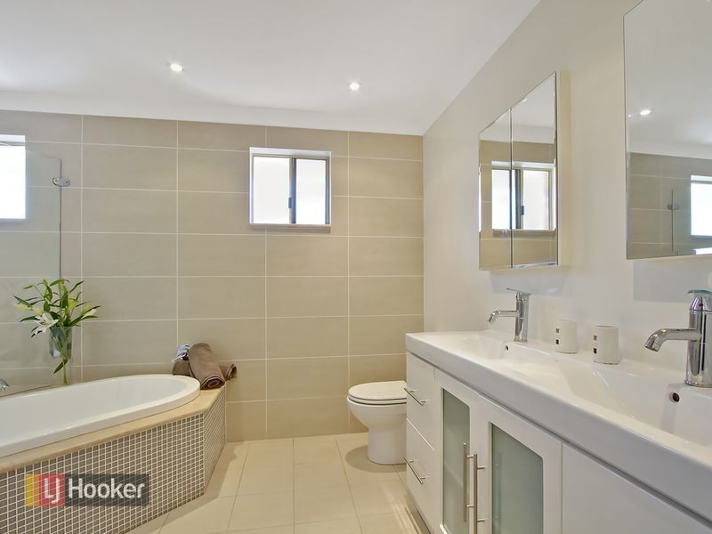 19 Galahad Crescent, Castle Hill NSW 2154