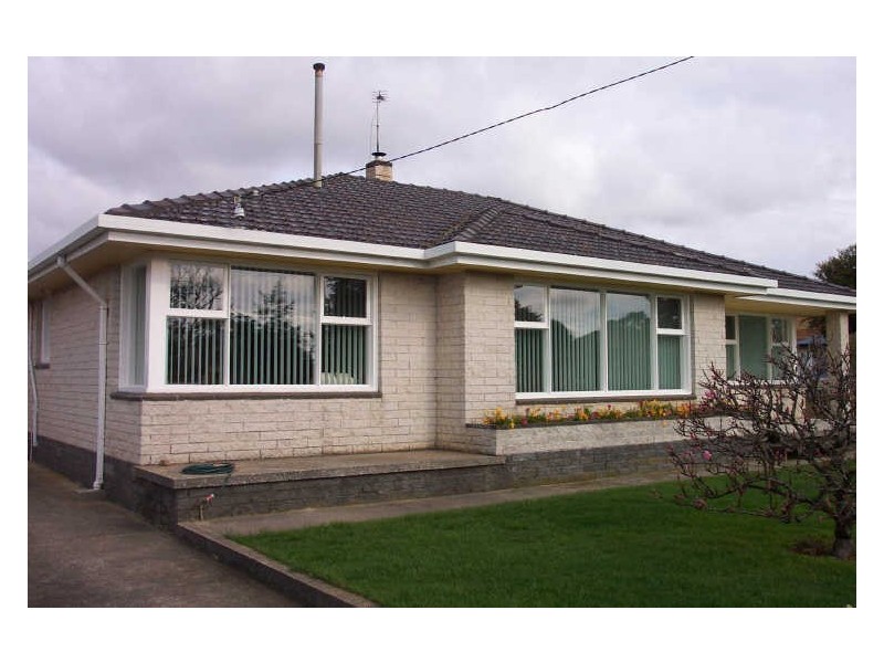 1 Tugrah Road, Devonport TAS 7310