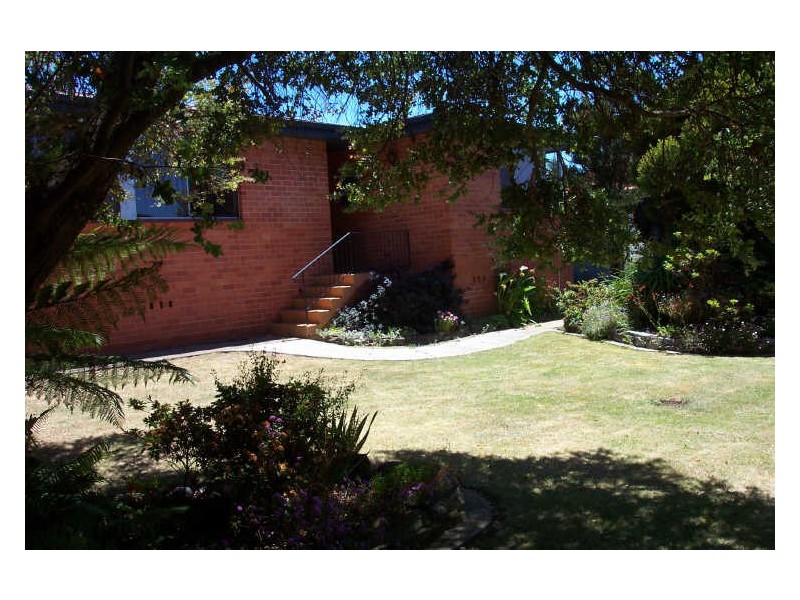 17 Harvil Way, Devonport TAS 7310