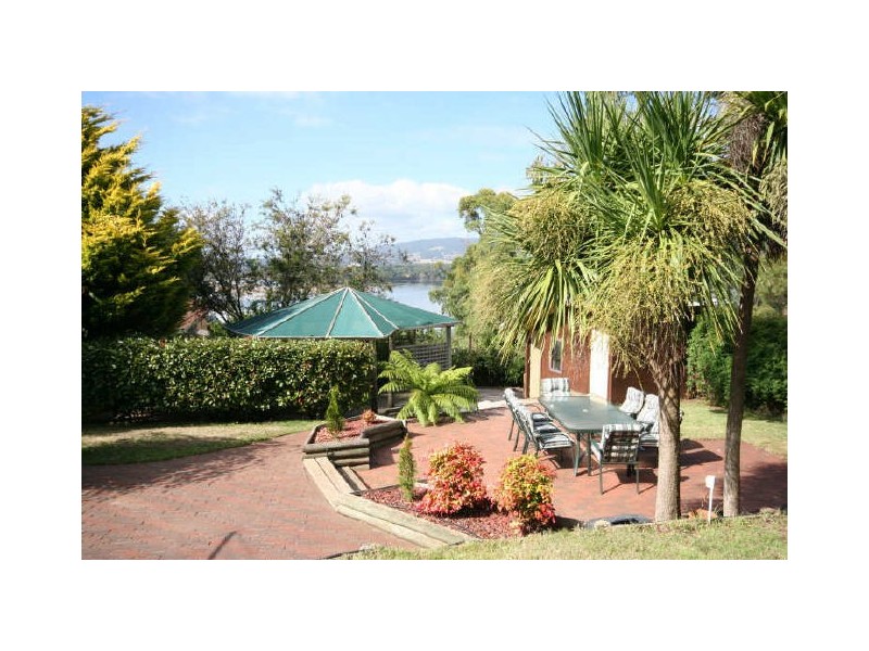 24 Lemana Street, Devonport TAS 7310