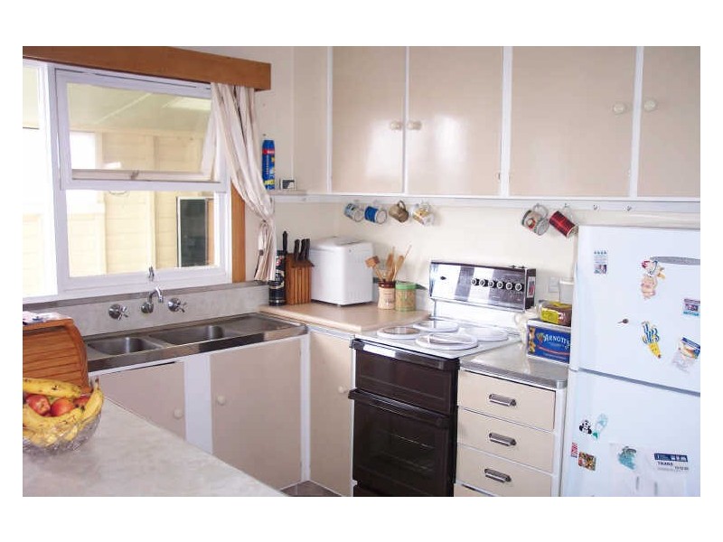 16 Manning Crescent, Devonport TAS 7310