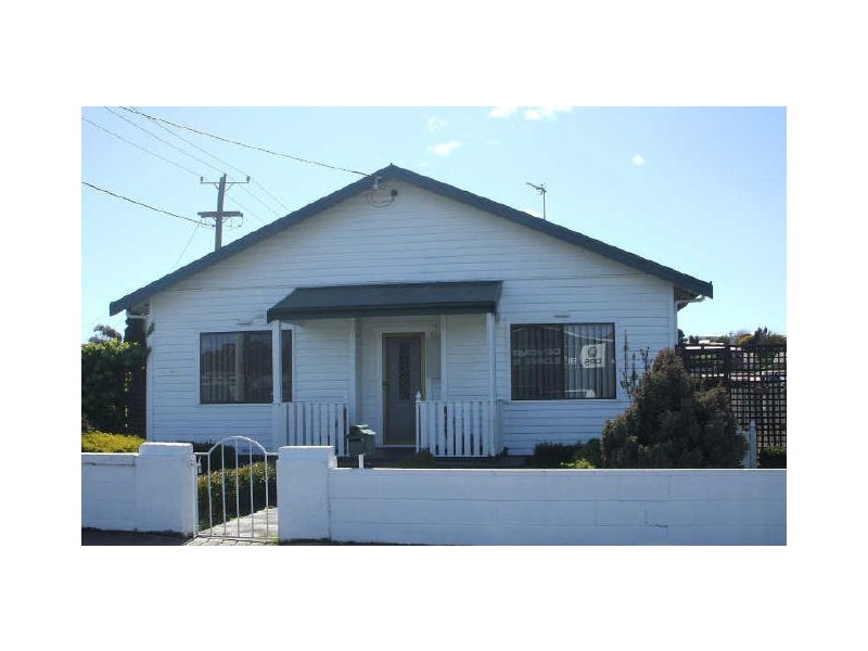 32 Elizabeth Street, Devonport TAS 7310