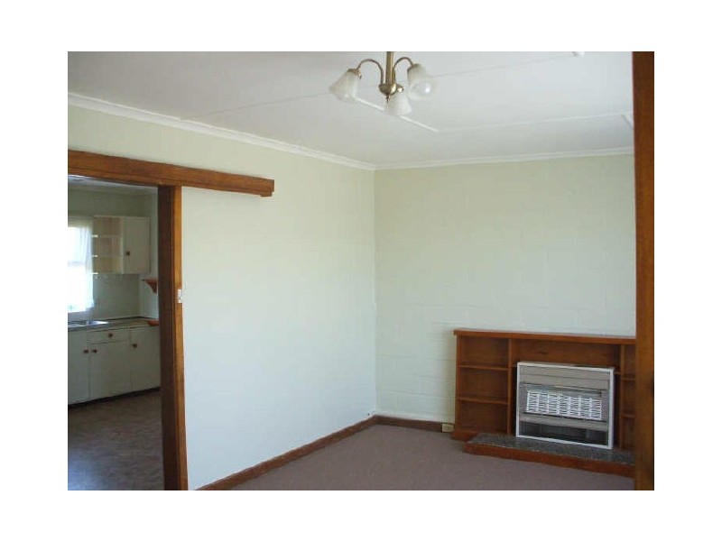 11 Hendricks Street, Ulverstone TAS 7315