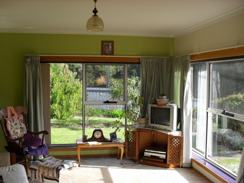 21 Devonport Road, Devonport TAS 7310