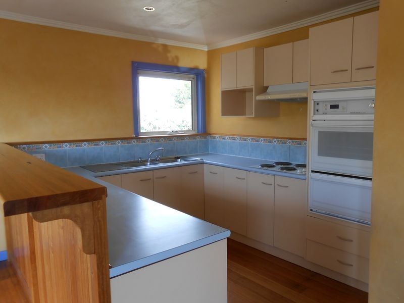 5 Madden Crescent, Devonport TAS 7310
