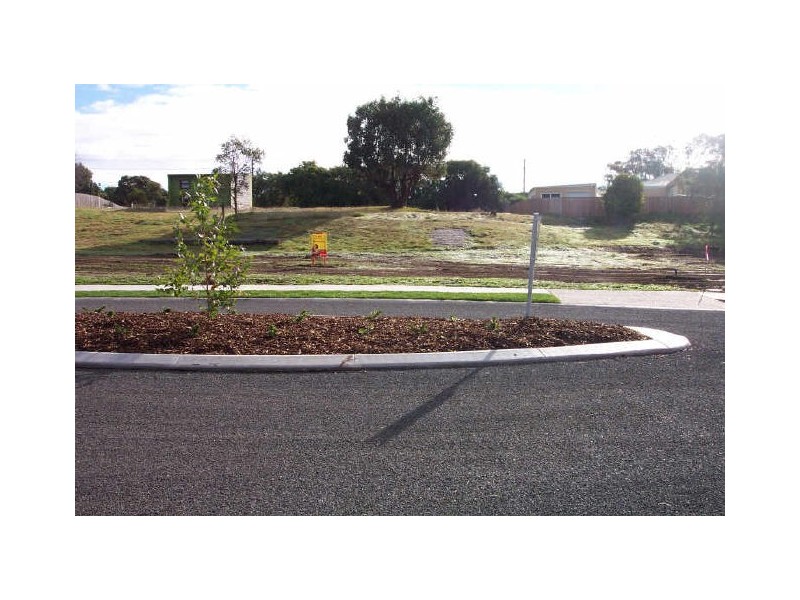 6 Whitegum Way, Turners Beach TAS 7315