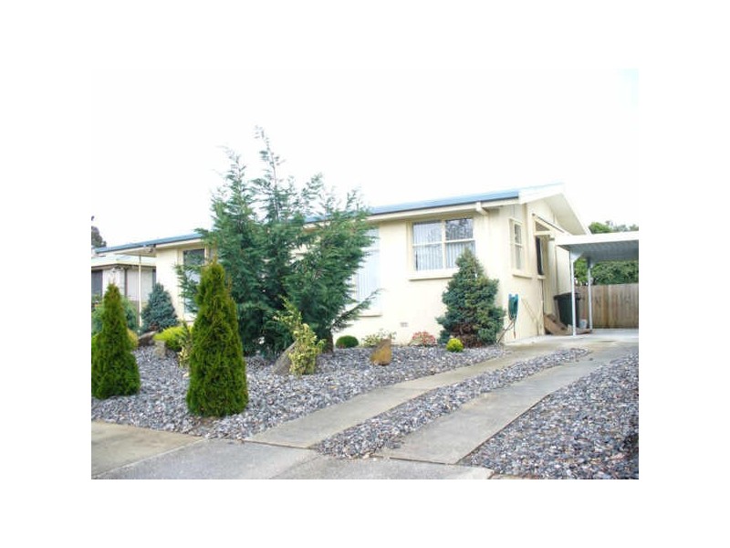 17 College Court, Devonport TAS 7310