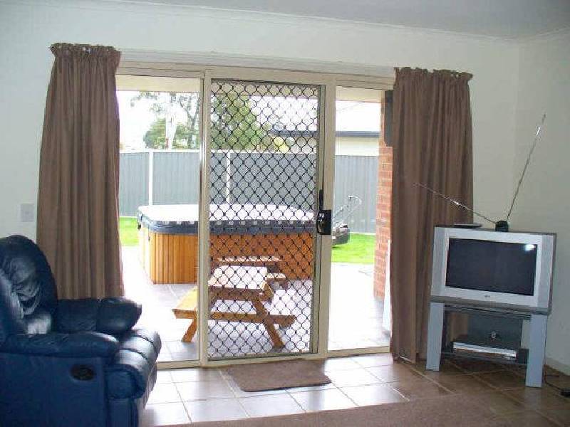13 Leila Avenue, Spreyton TAS 7310