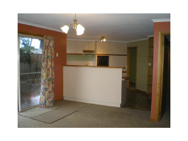 11 Clare Court, Devonport TAS 7310