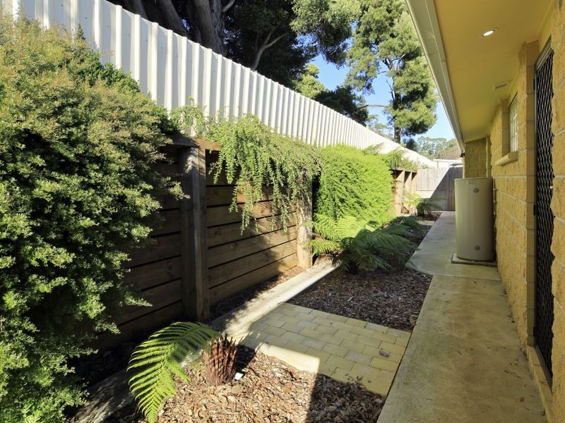 2/47 River Road, Ambleside TAS 7310