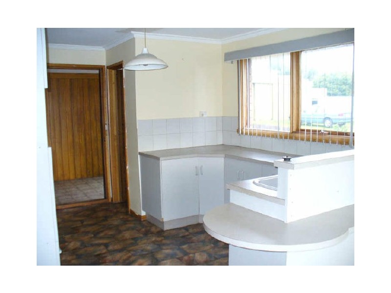 3 Valley Road, Devonport TAS 7310