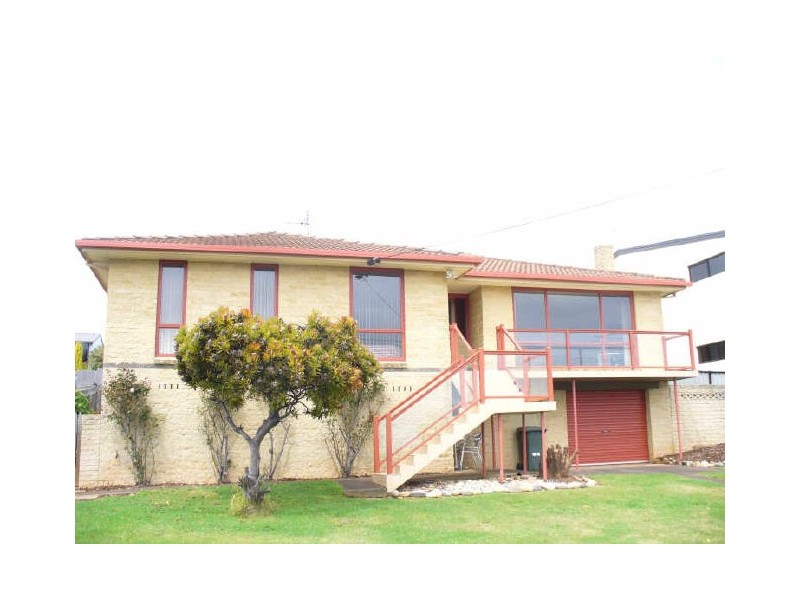85 North Street, Devonport TAS 7310
