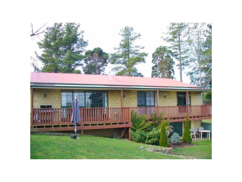 6 Park Drive, Ambleside TAS 7310