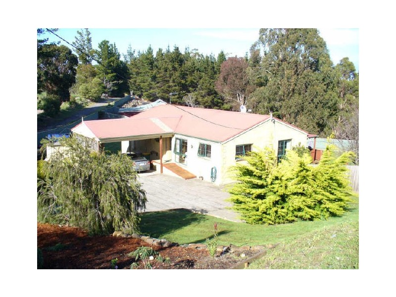 6 Park Drive, Ambleside TAS 7310